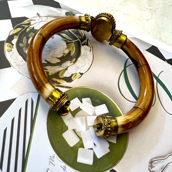 Anthropologie Tibetan Green Stone bangle bracelet - Picture 6 of 9